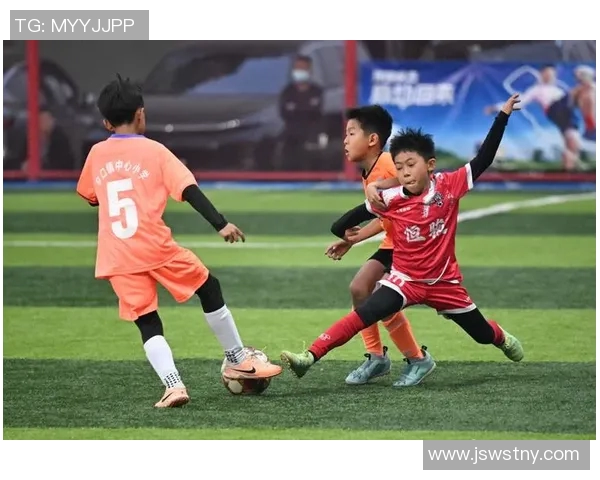 当今足坛年青足球明星的璀璨名字与未来潜力解析