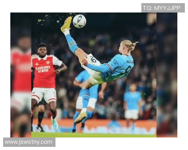 足球明星的审美特征与个人魅力的深度解析与探讨